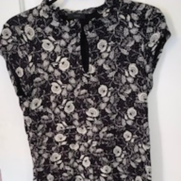 J.Crew Keyhole floral dress - Picture 2 of 3